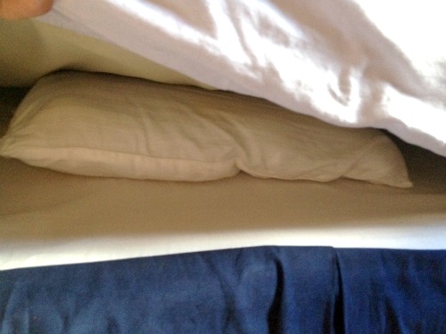 Pillow top mattress on sale sagging in middle