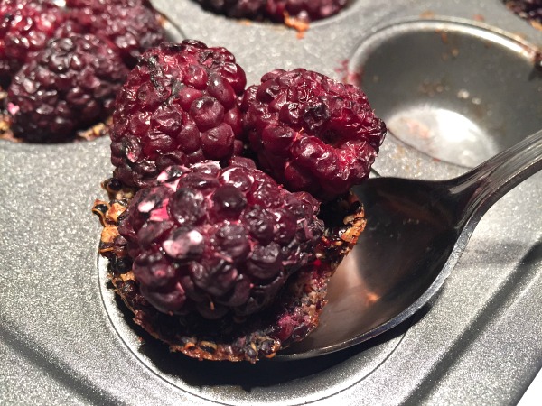 removing-blackberry-quinoa-cup-4