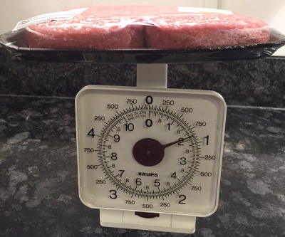 weighing pub burgers from jewel