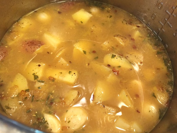 cooked-potatoes-in-broth