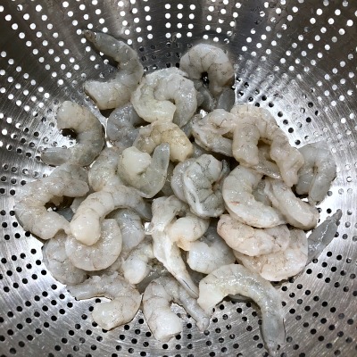 shrimp in a colander