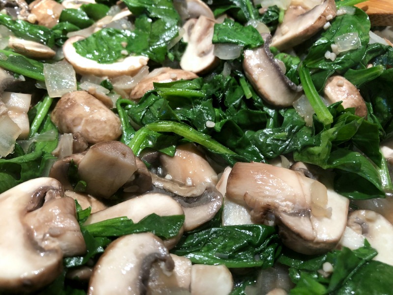 spinach and mushrooms