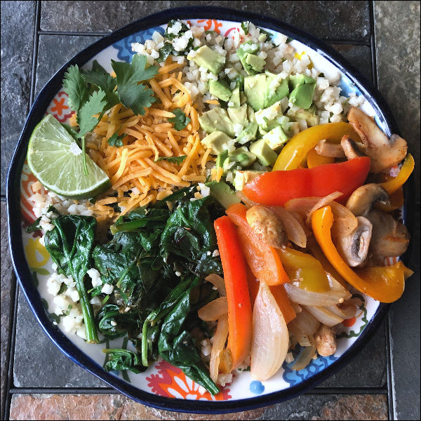 bowl of veggie fajitas 