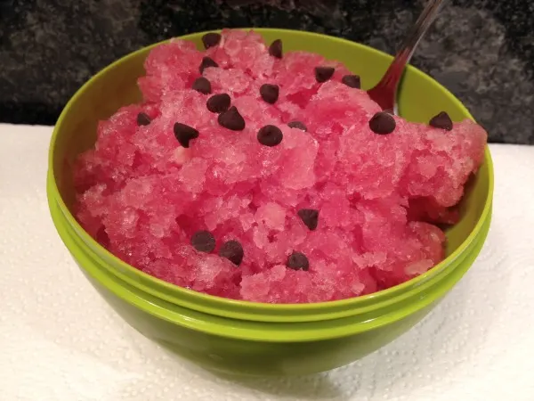 watermelon-granita-with-chocolate-chip-seeds-5