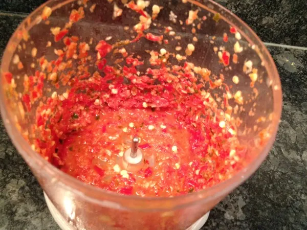 chili-garlic-sauce-chopped