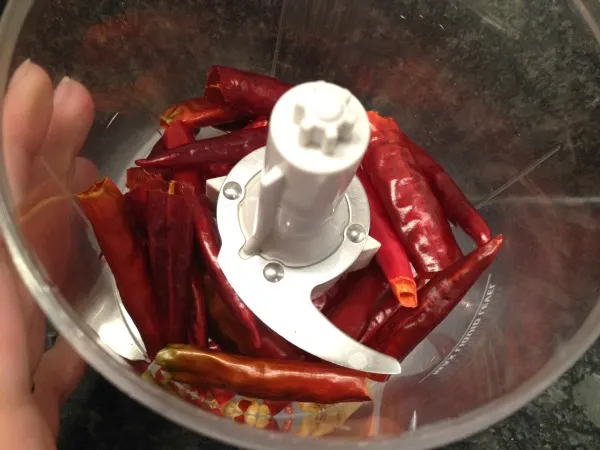 peppers-in-food-chopper