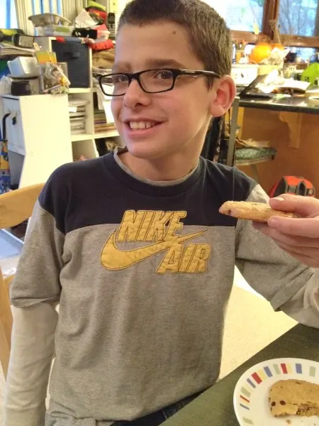 junior-high-guy-eats-cookies