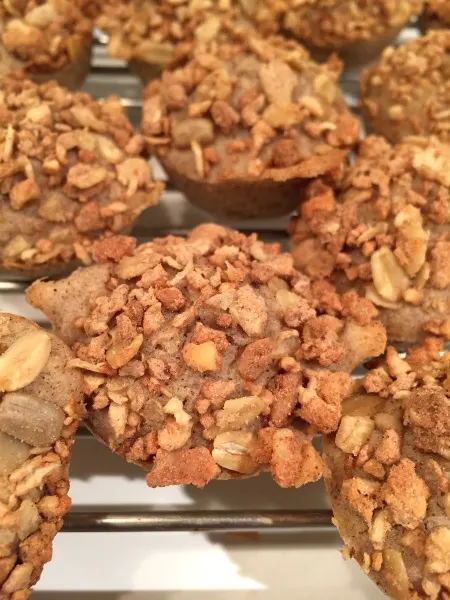 cooling-granola-applesauce-pancake-bites