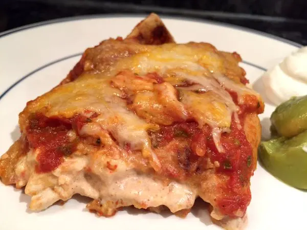 cheesy-chicken-enchilada-slice-7