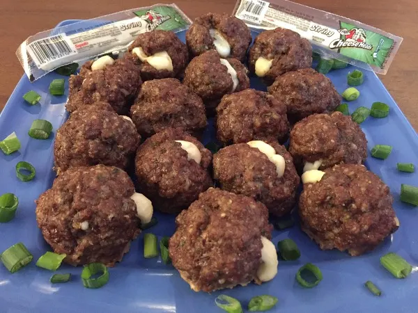 meatballs-on-a-plate