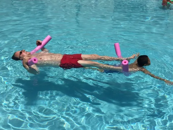 pool-noodles