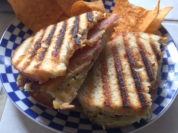 jalapeno popper grilled cheese sandwiches recipe