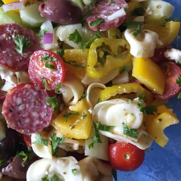 pretty greek tortellini salad