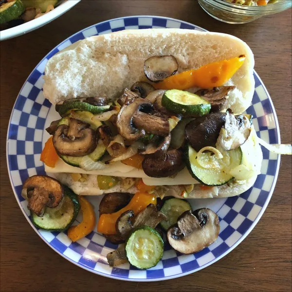 plate of veggie sandwich