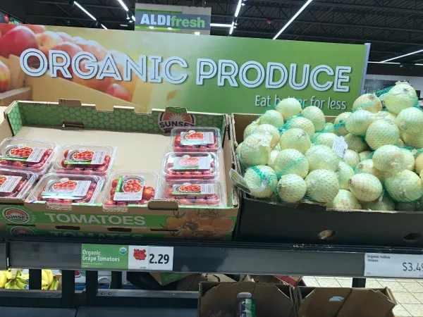 organic produce at ALDI