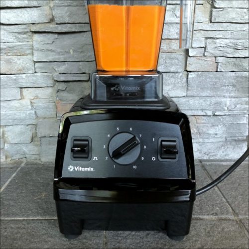 Ten Minute Tomato Hummus Soup From Your Vitamix!