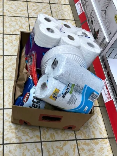 All I really need to know I learned in ALDI: With apologies to Robert Fulghum. This little unpretentious grocery store really represents its own microcosm of how to act and how to be in the world. ALDI teaches us everything from "Pay it Forward" to "Always Be Prepared." box on the floor at ALDI