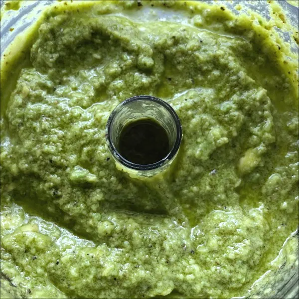 pepperoncini avocado dressing in food processor