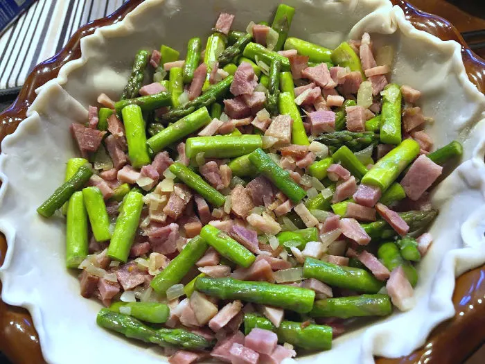 asparagus & ham in pie crust