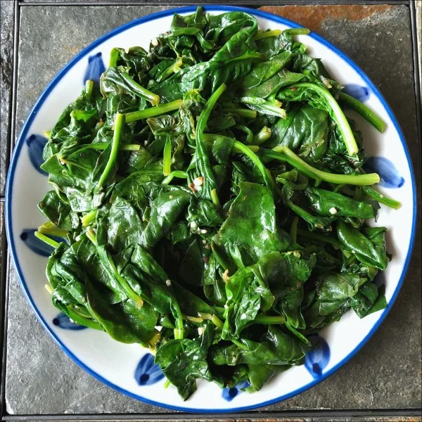 plate of sauteed spinach