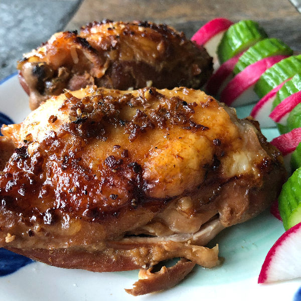 slow cooker chicken thighs