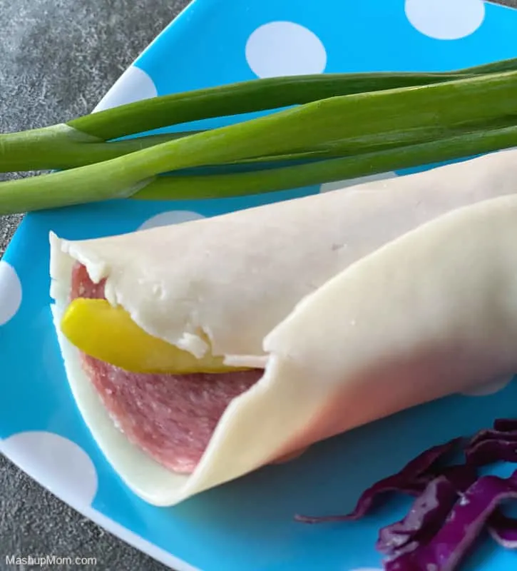 Crystal Farms Cheese Wraps, used as a sandwich wrap