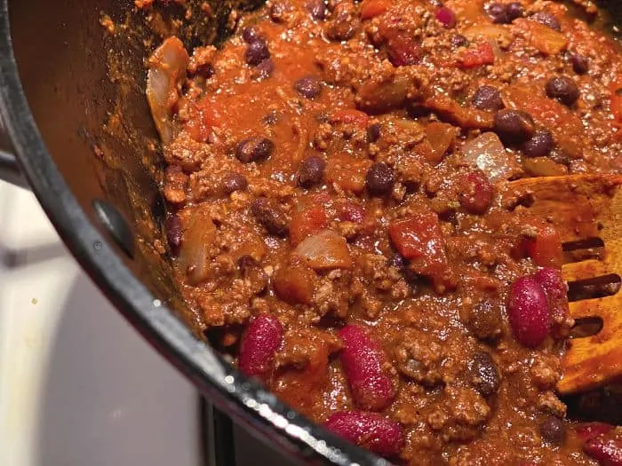 pot of chili with beef and beans