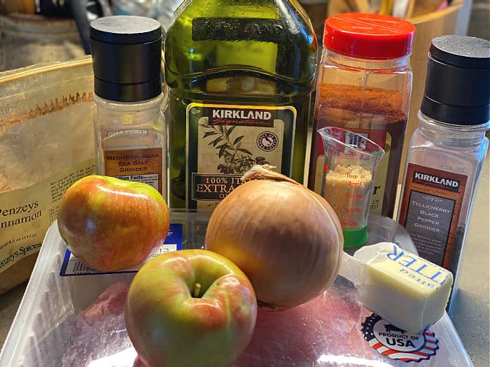 pork chops with apples and onions ingredients