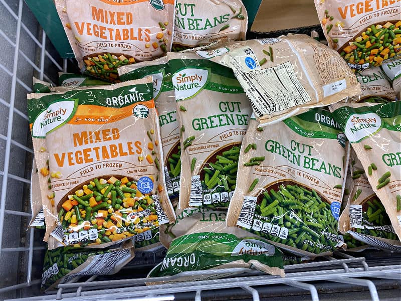 organic veggies in this week's ALDI Finds