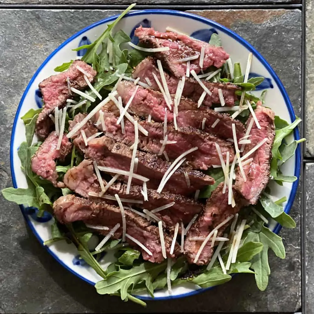Flavor Your Life with Extra Virgin Olive Oil: Try this simple steak salad (beef tagliata). Just 15 minutes to a delicious weeknight dinner!