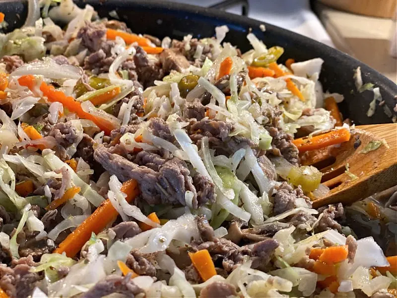 pan of cabbage beef and giardiniera stir fry