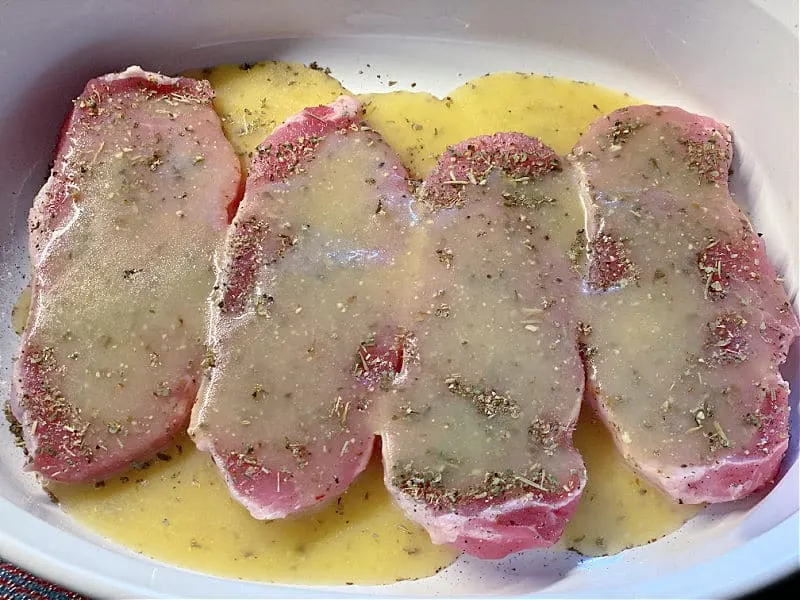 marinate pork chops in dressing