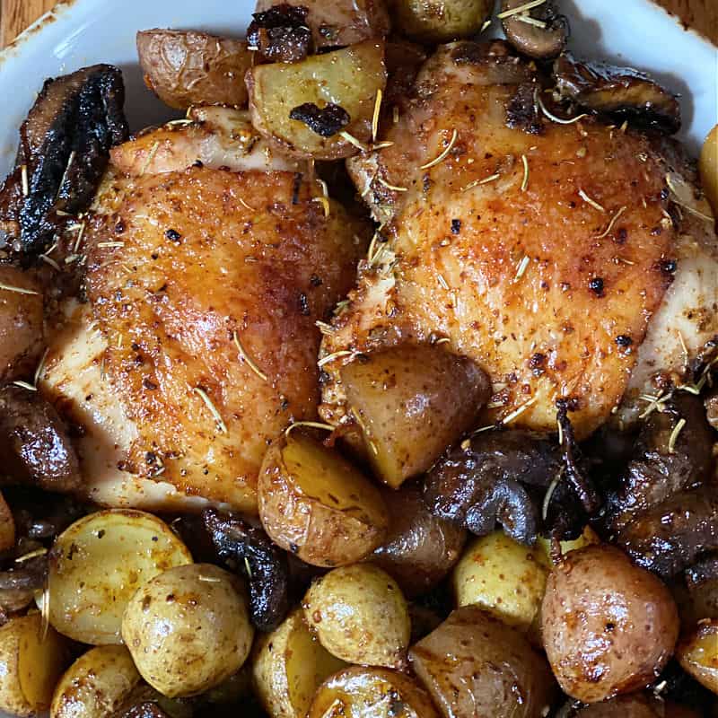 sheet pan chicken thighs with potatoes & mushrooms