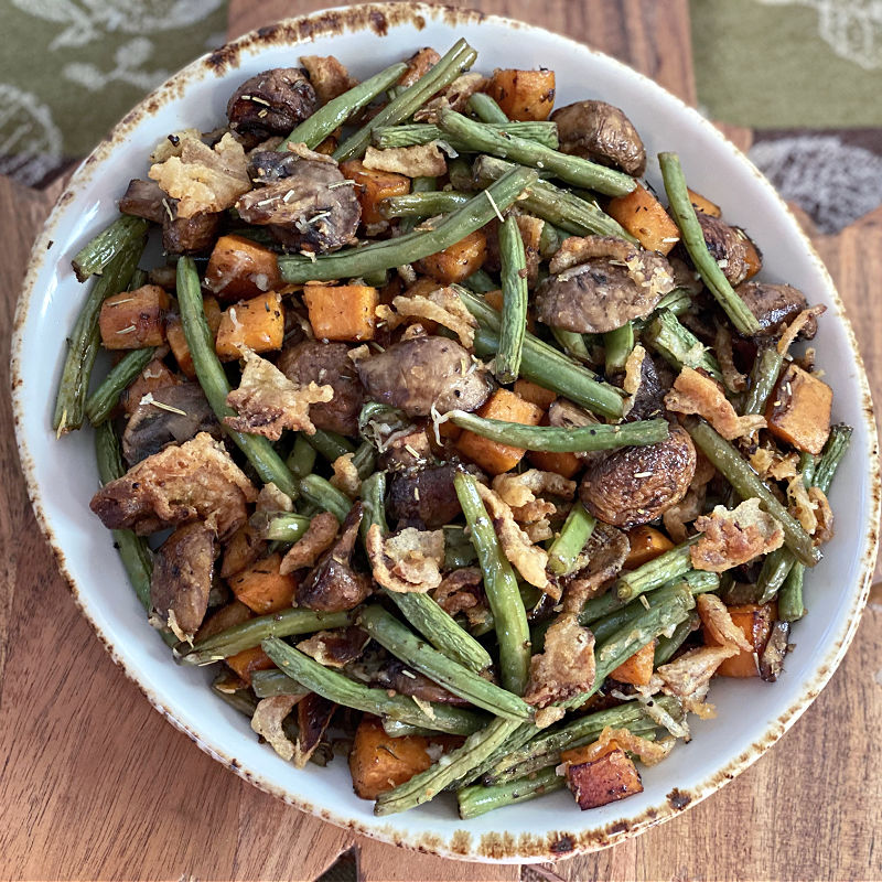 bowl of green beans with french fried onions