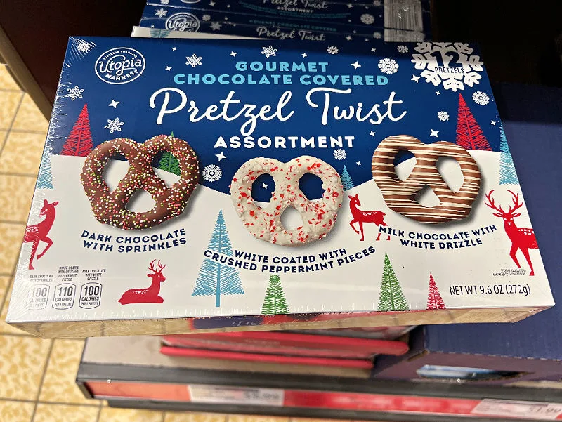 holiday chocolate pretzels