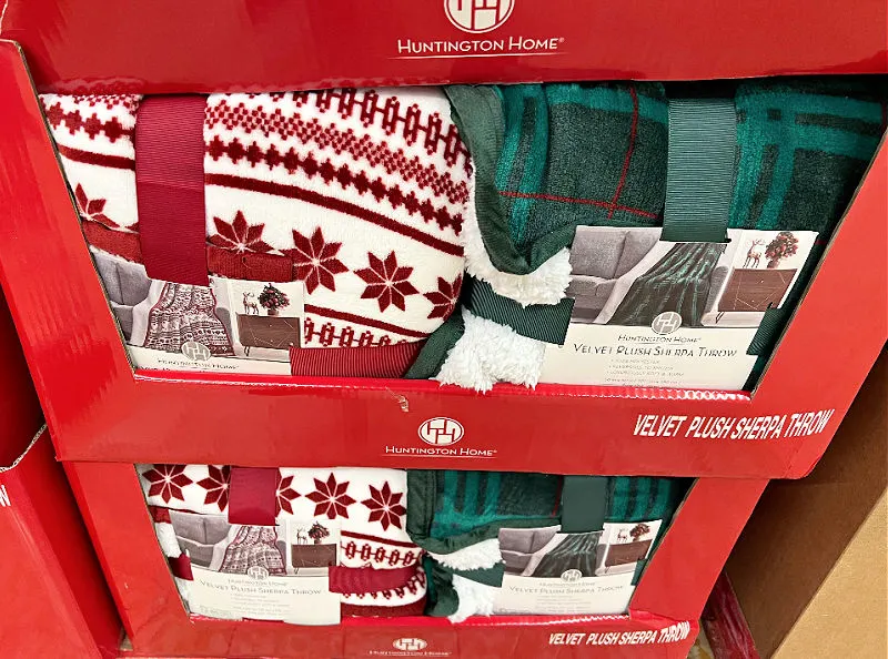 plush holiday throw at aldi