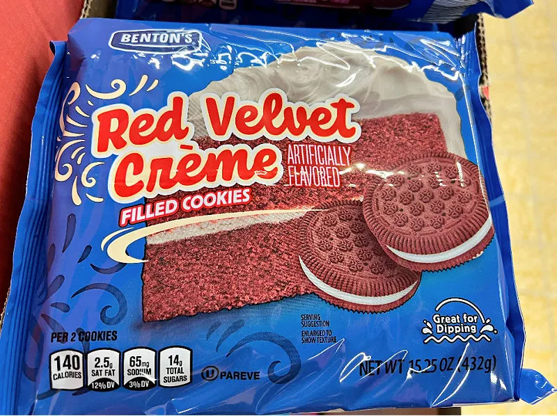 red velvet creme cookies