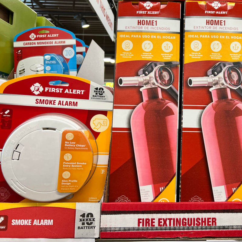 smoke alarm and fire extinguisher