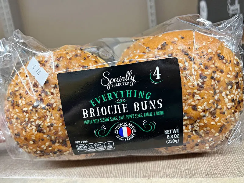 aldi everything brioche buns