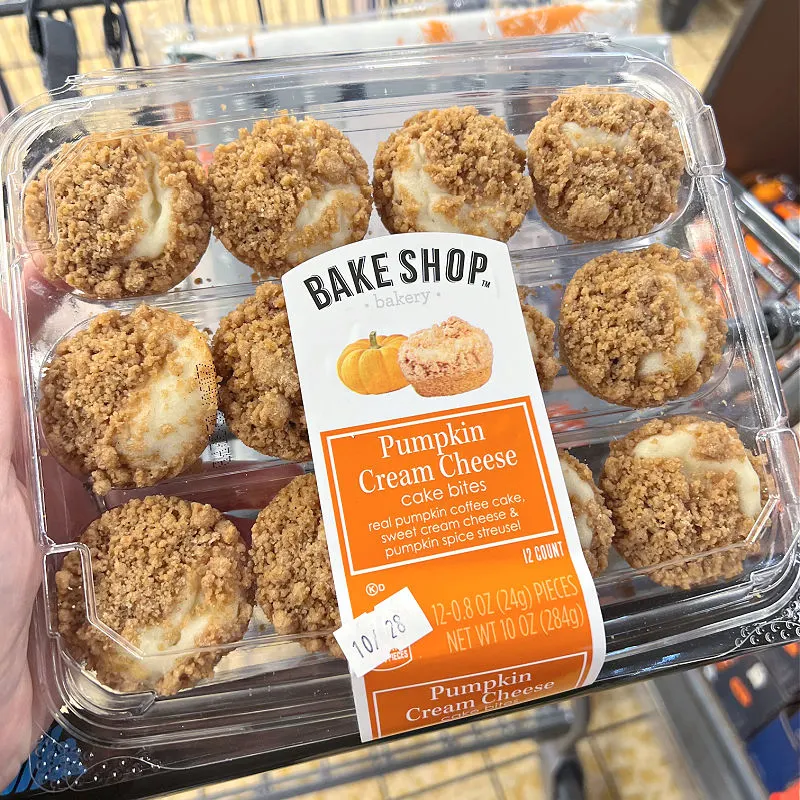 pumpkin cream cheese cake bites