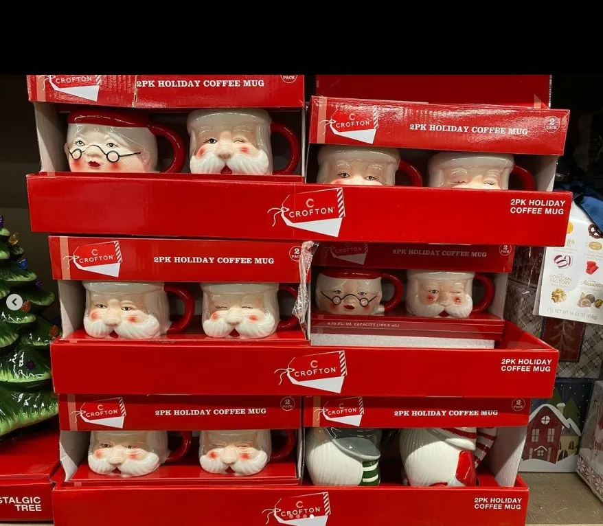 santa mugs at aldi