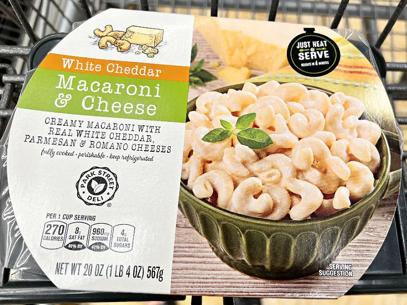white cheddar mac & cheese