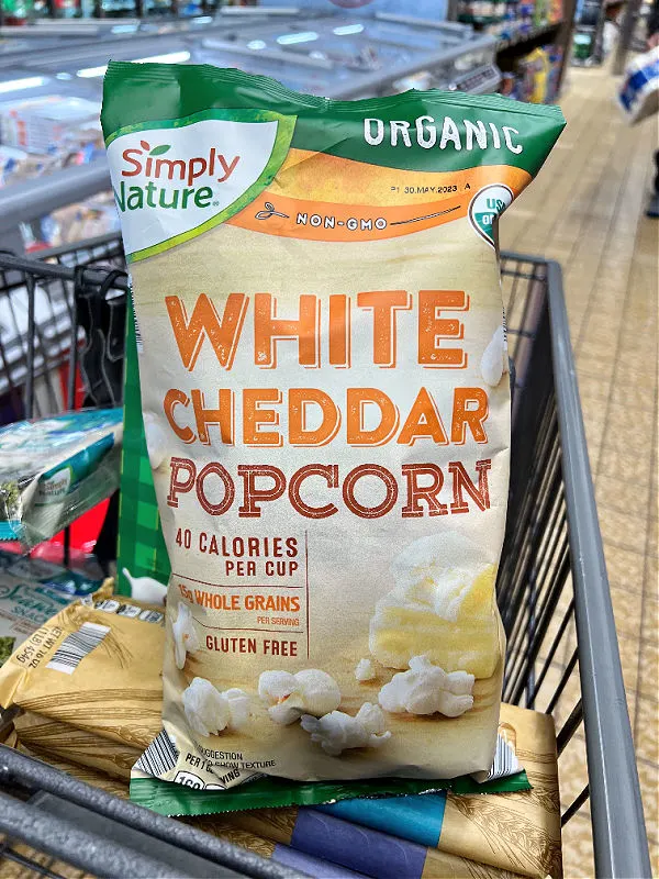 organic white cheddar popcorn