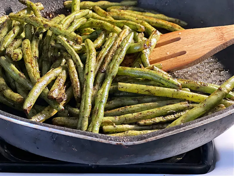 skillet green beans