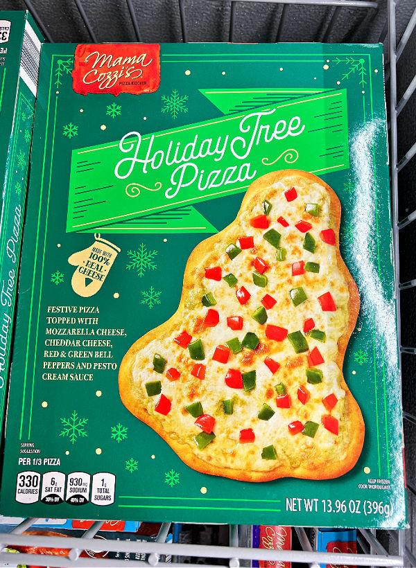 holiday tree pizza