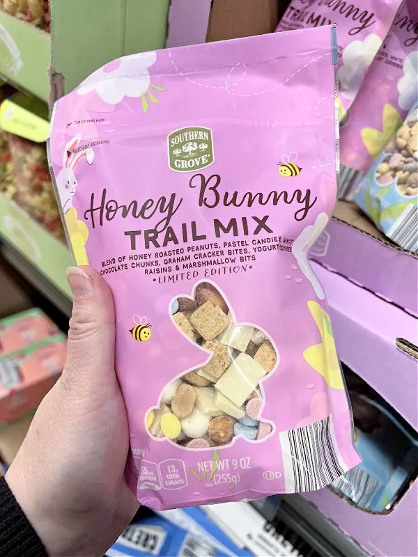 honey bunny trail mix at aldi