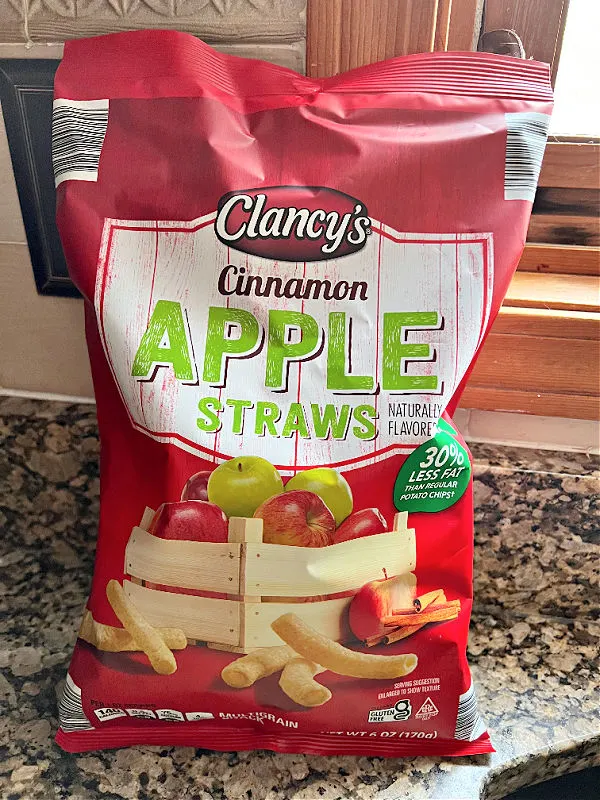 cinnamon apple straws at aldi