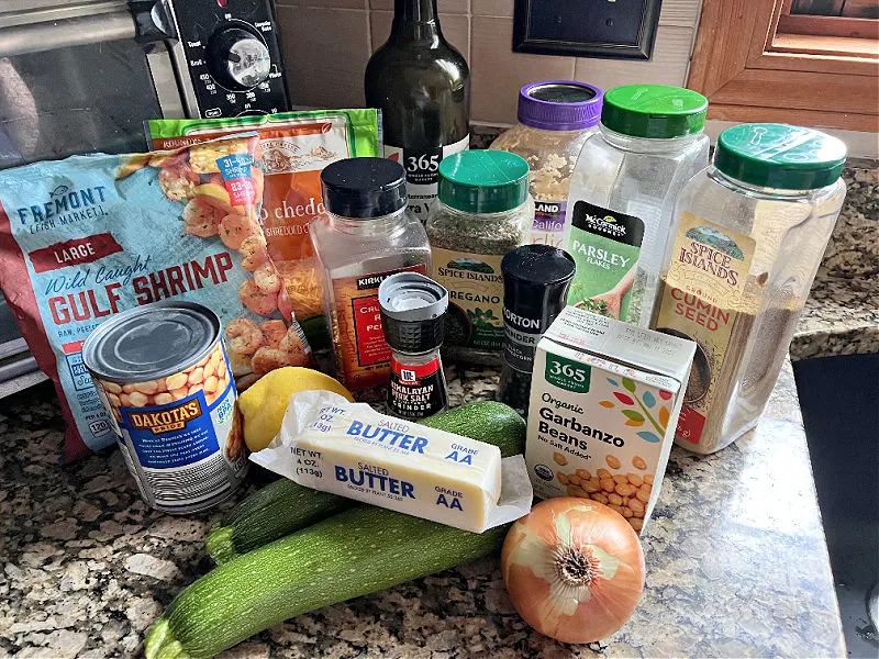 garlicky shrimp with chickpeas and zucchini ingredients