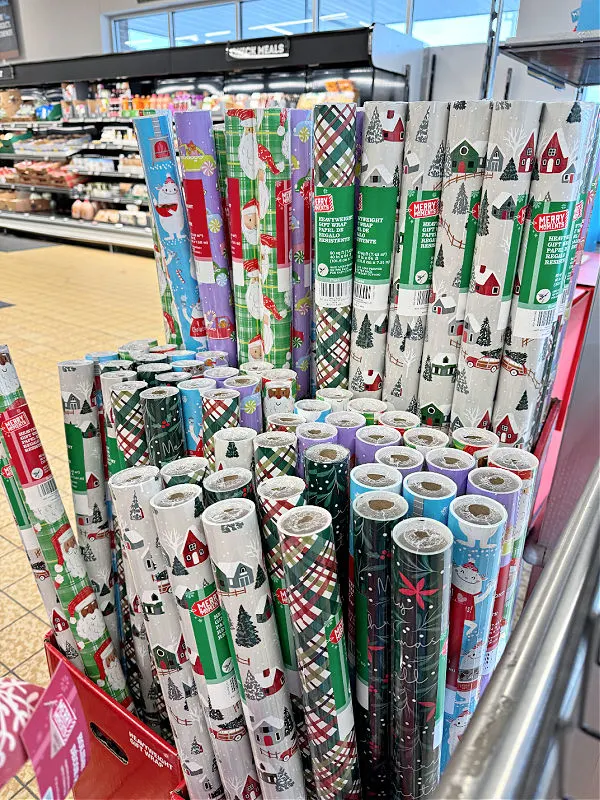 heavyweight gift wrap wrapping paper at aldi